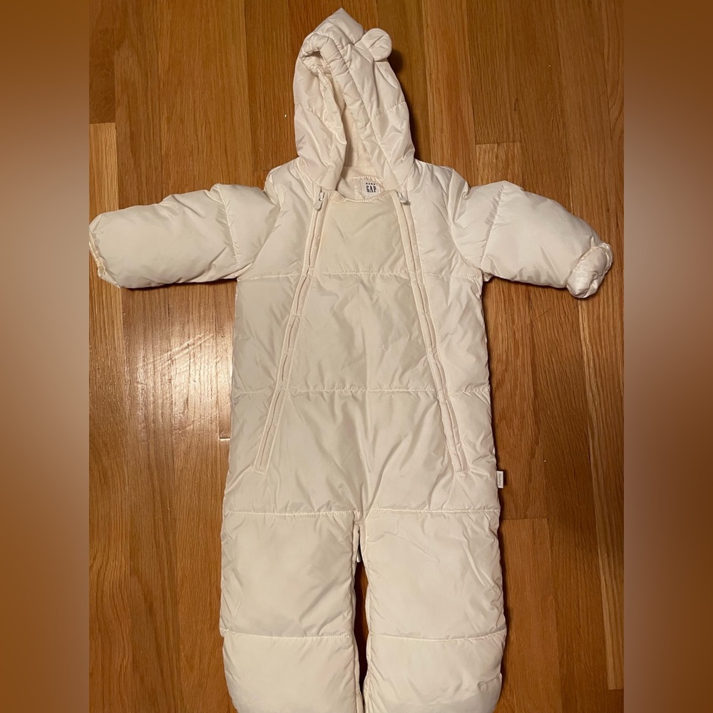 3-6mo Gap baby bunting/snowsuit